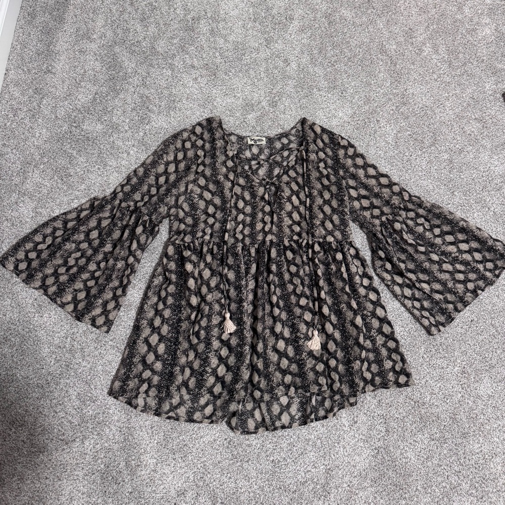 NWOT Show Me Your Mumu Boho Fringe Sheer Bell Sleeve Blouse, Size Small